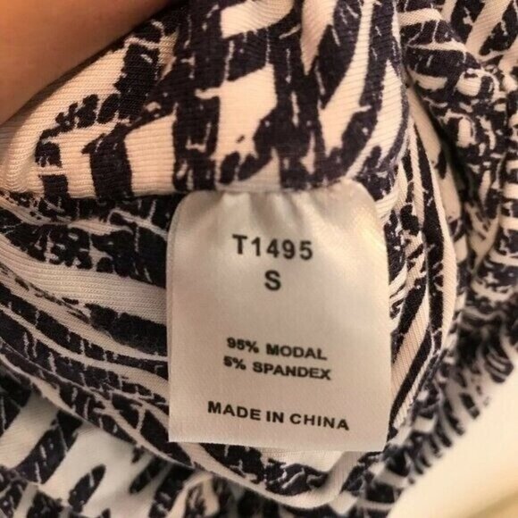 TART Size S Palm Leaf Print Ruched Bodycon Dress Stretch Navy White V-Neck - Picture 6 of 10